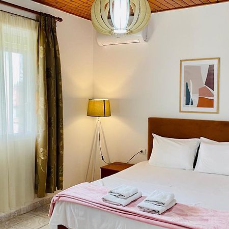 Mia Guest House - Entire Home With Balcony & Garden Divjake Εξωτερικό φωτογραφία